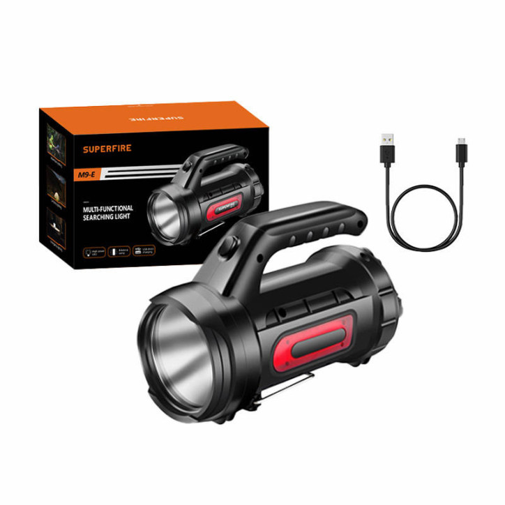 Torcia Superfire M9-E - 900 lm, 473 m, 6000 mAh, 5h, powerbank