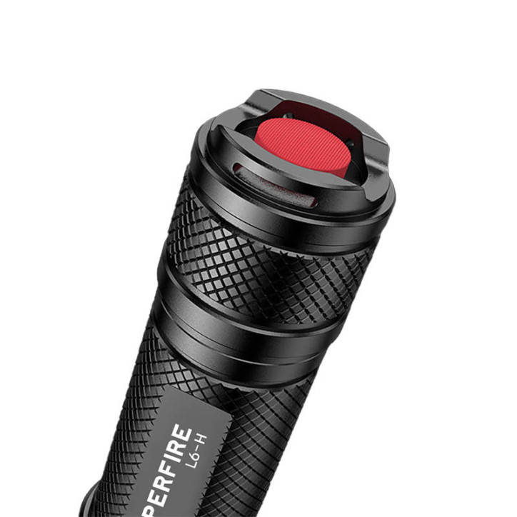 Torcia Superfire L6-H, 900 lm, 15W, USB-C, 5 modalità Torcia Superfire L6-H, 900 lm, 15W, USB-C, 5 modalità