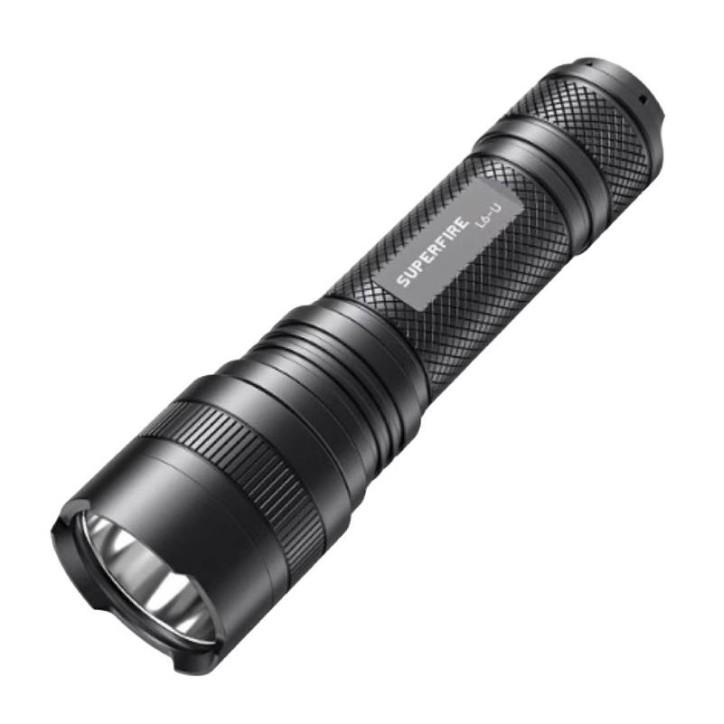 Torcia Superfire L6-U - 1480 lm, 330 m, 5 modalità, 20W, USB-C Torcia Superfire L6-U - 1480 lm, 330 m, 5 modalità, 20W, USB-C