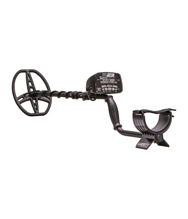 Garrett AT Pro International Metal Detector