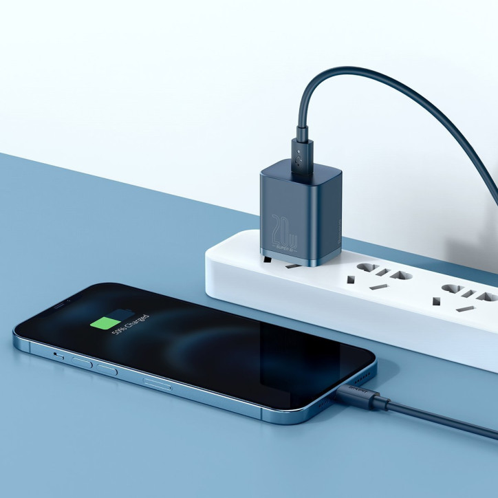 Baseus Super Si Quick Charger 1C 20W Caricatore USB-C con cavo Lightning 1m Blu Baseus Super Si Quick Charger 1C 20W Caricatore USB-C con cavo Lightning 1m Blu