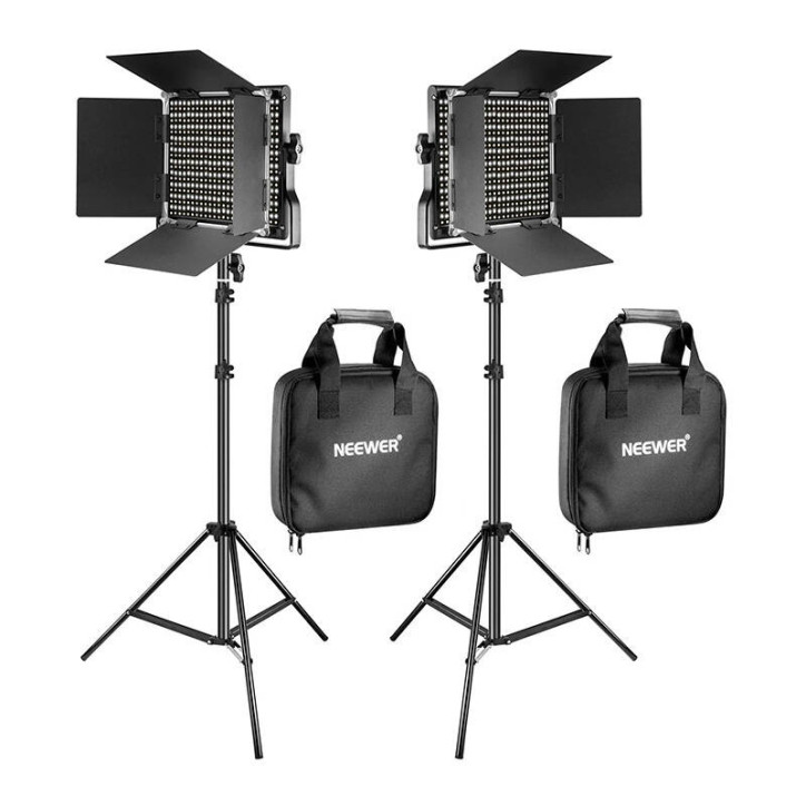 Neewer Kit 2 Lampade LED Bi-Color 660 40W 3200-5600K Neewer Kit 2 Lampade LED Bi-Color 660 40W 3200-5600K