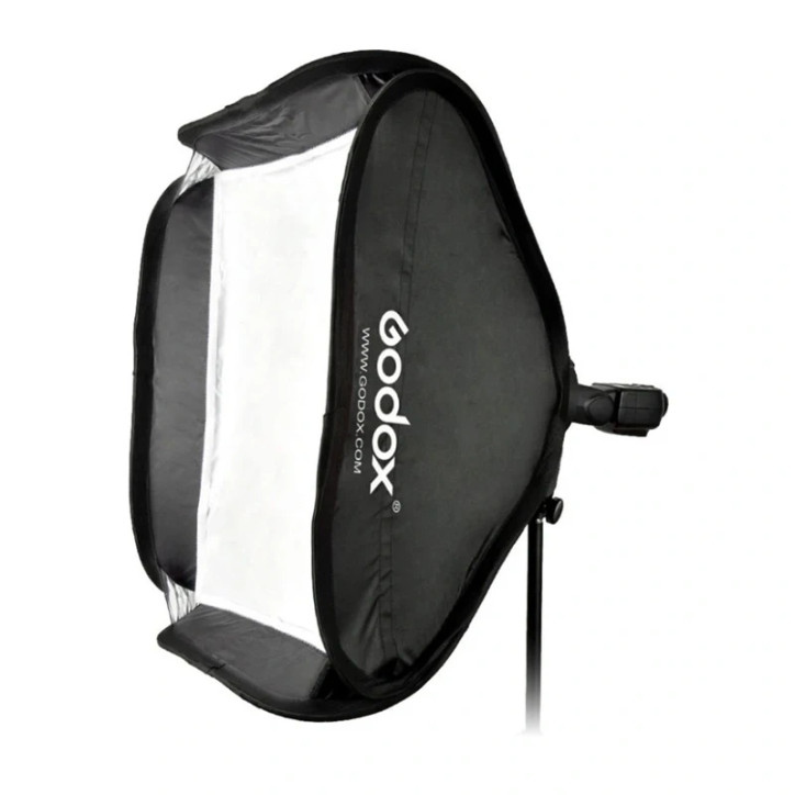 Godox Softbox 80x80cm con Griglia e Staffa S2 Bowens Godox Softbox 80x80cm con Griglia e Staffa S2 Bowens